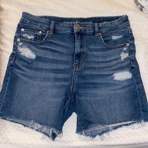 American Eagle: Next level stretch curvy midi shorts